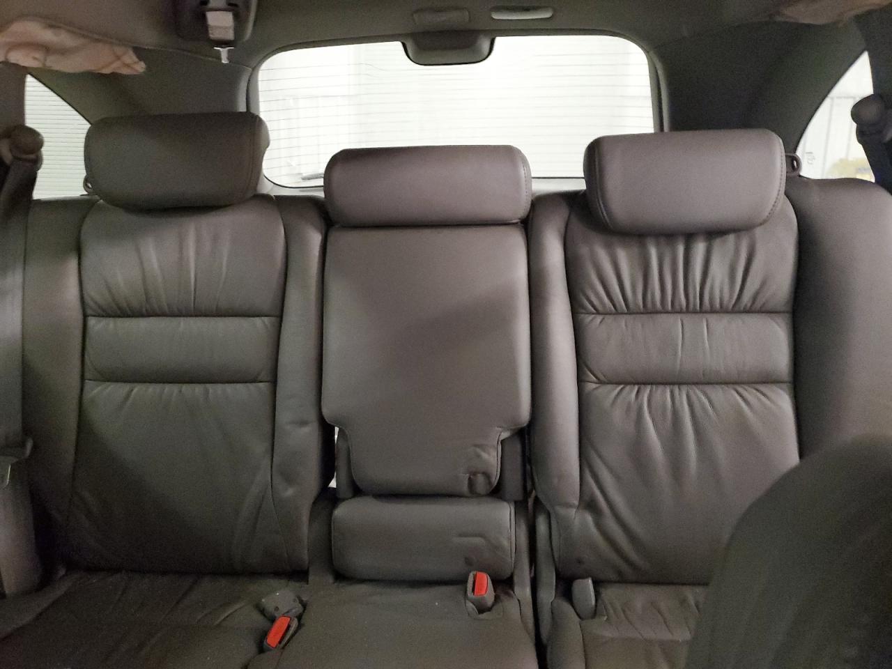 2007 Honda CR-V - Image 10