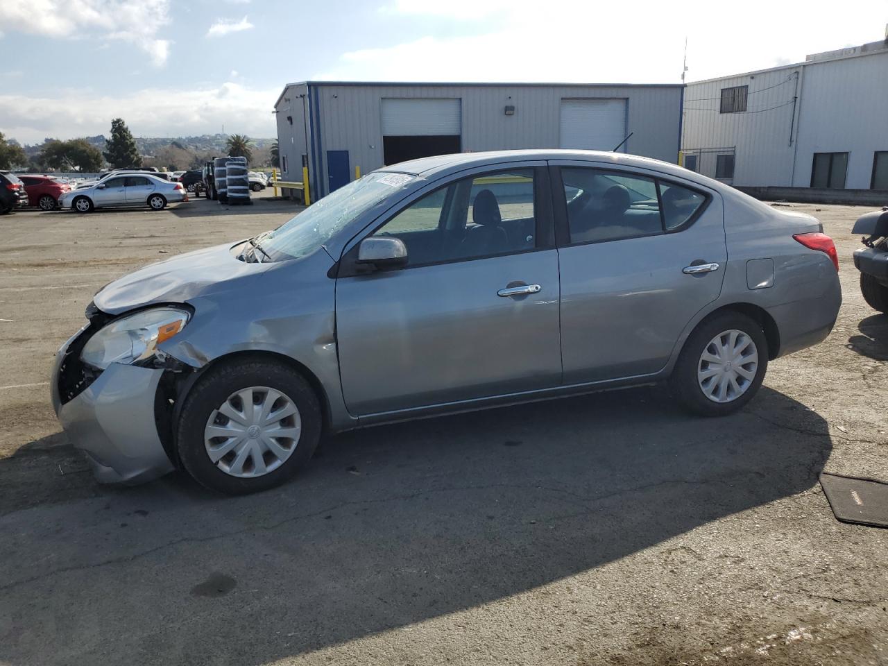 2012 Nissan Versa - Image 1