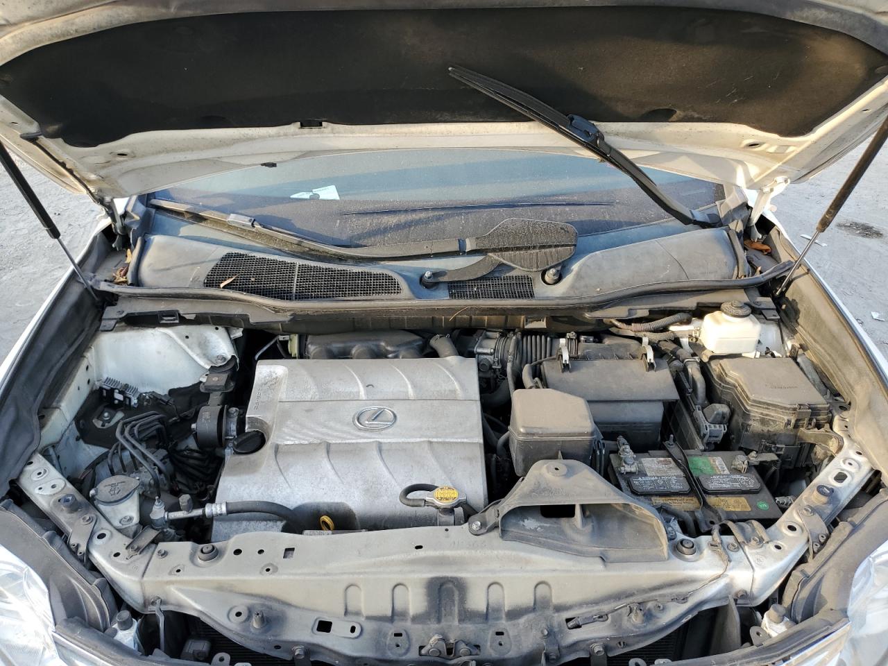 2011 Lexus RX - Image 12