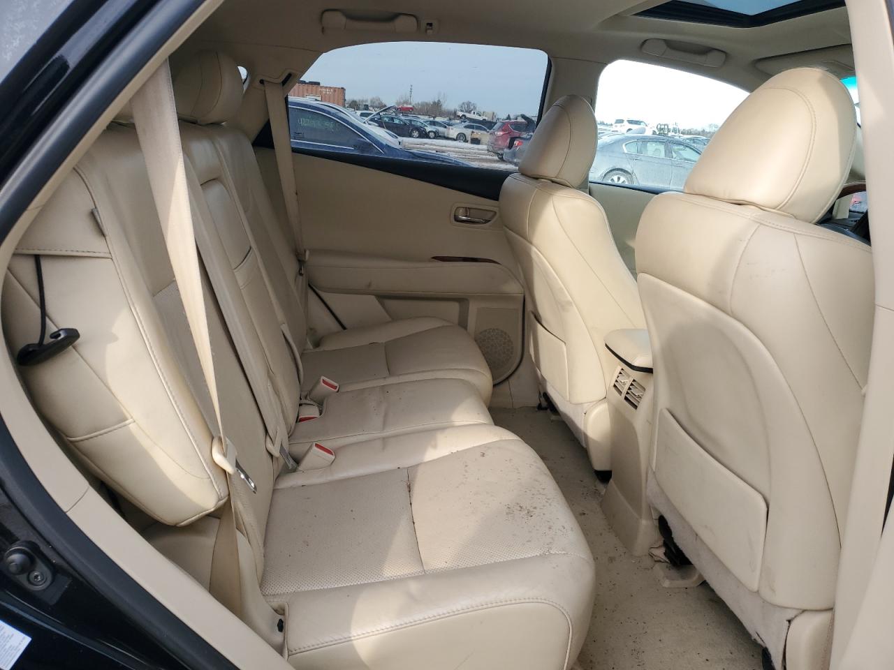 2012 Lexus RX - Image 11