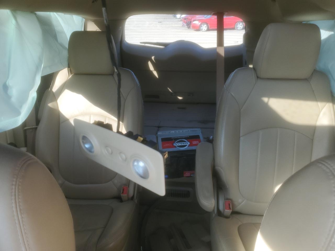 2011 Buick Enclave - Image 10