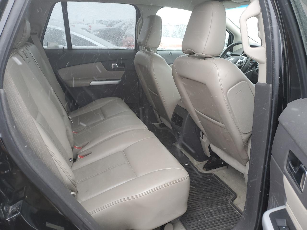 2012 Ford Edge - Image 10