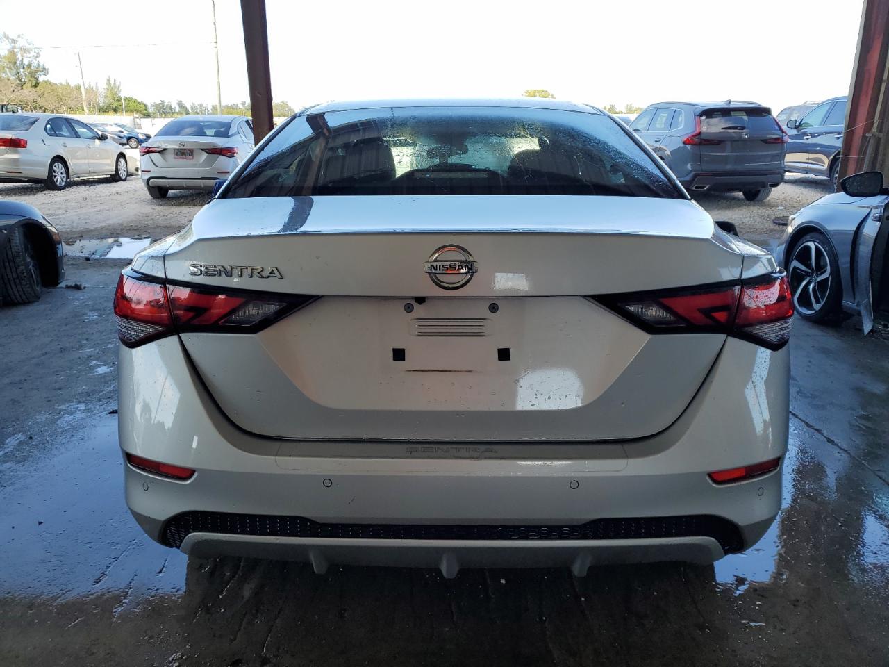 2021 Nissan Sentra - Image 6