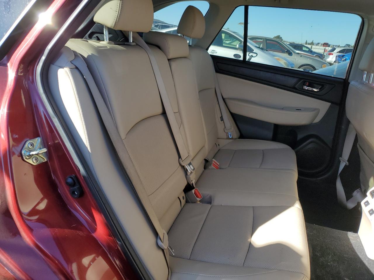 2017 Subaru Outback - Image 11