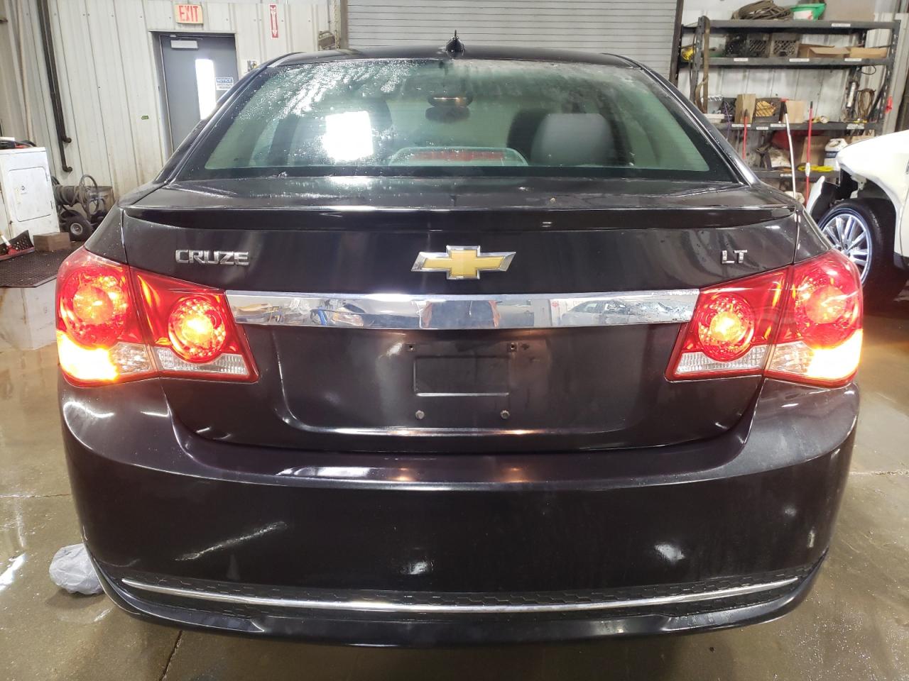 2012 Chevrolet Cruze - Image 6