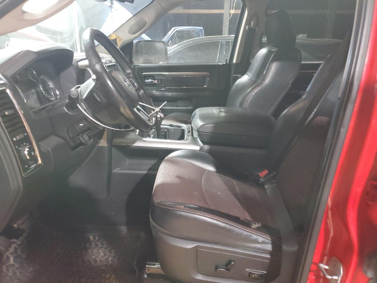 2016 RAM 1500 - Image 7