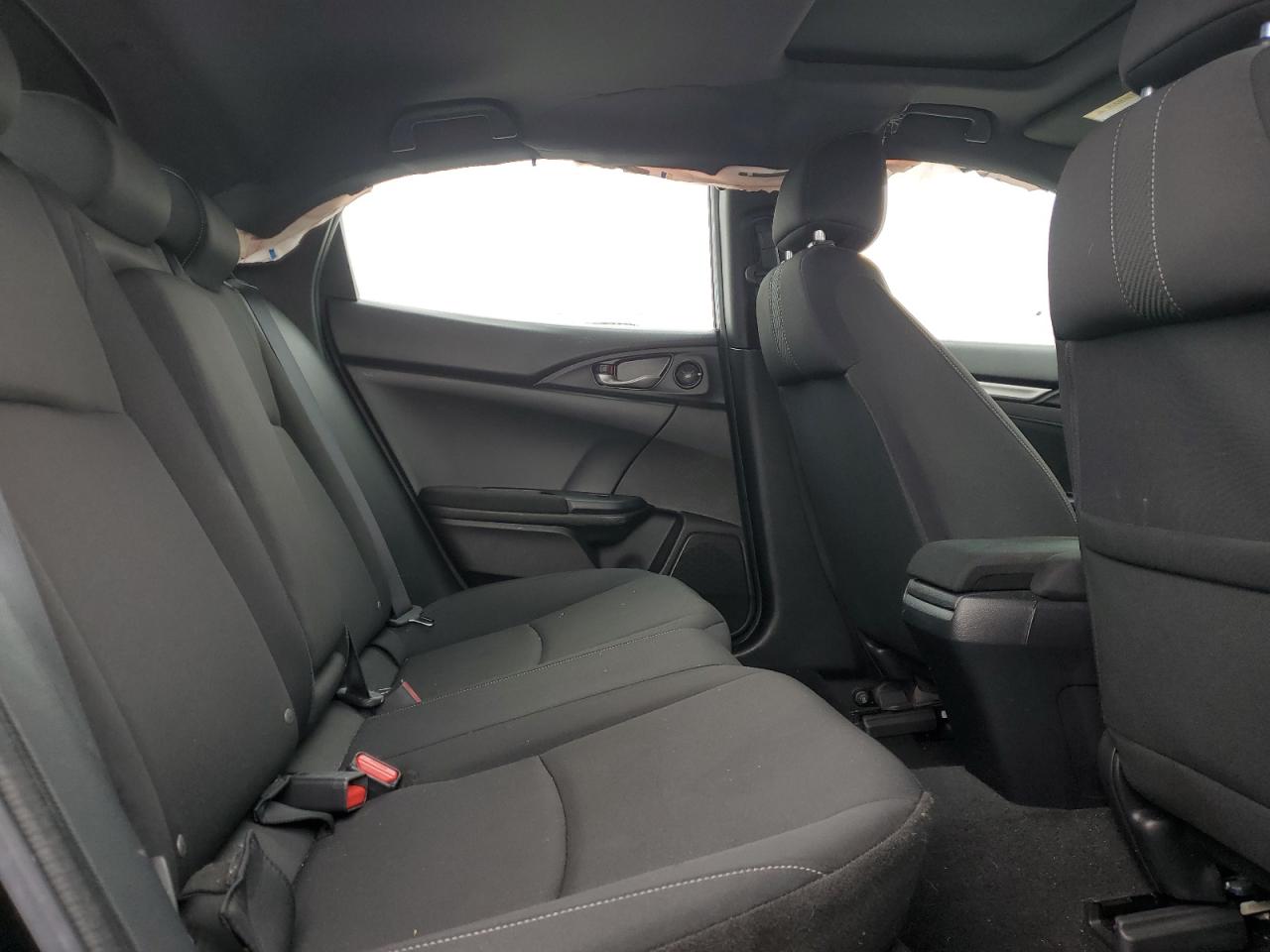 2019 Honda Civic - Image 10