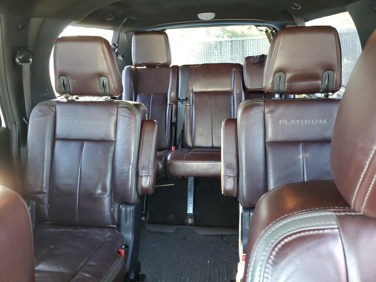 2016 Ford Expedition - Image 10