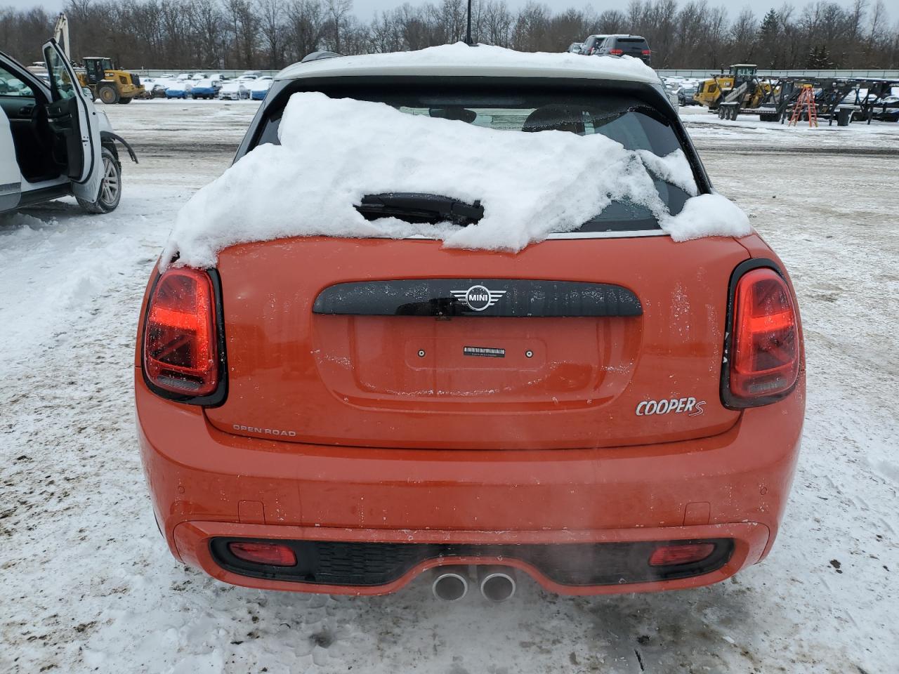 2021 MINI Cooper - Image 6