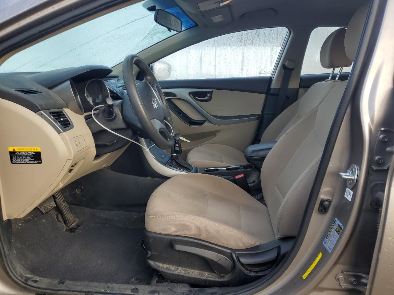 2016 Hyundai Elantra - Image 7
