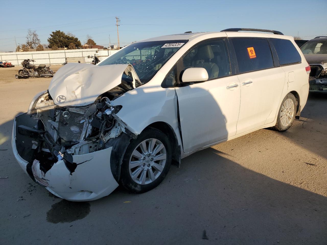 2012 Toyota Sienna - Image 1
