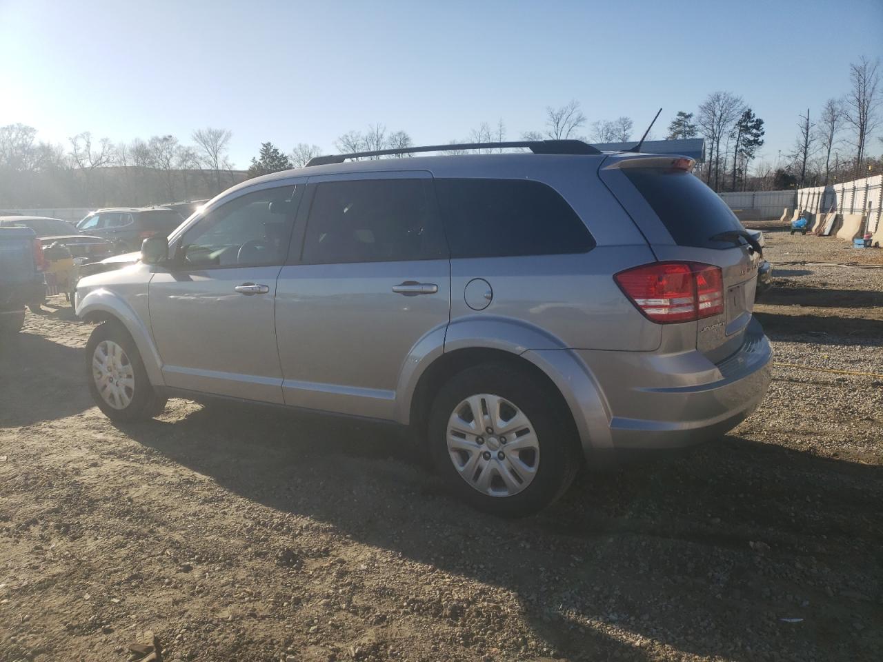 2018 Dodge Journey - Image 2