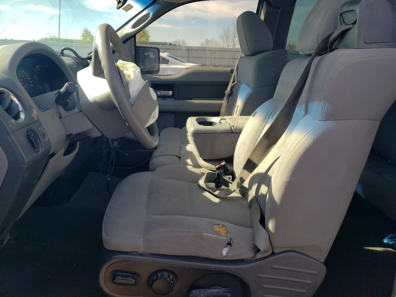 2006 Ford F-150 - Image 7