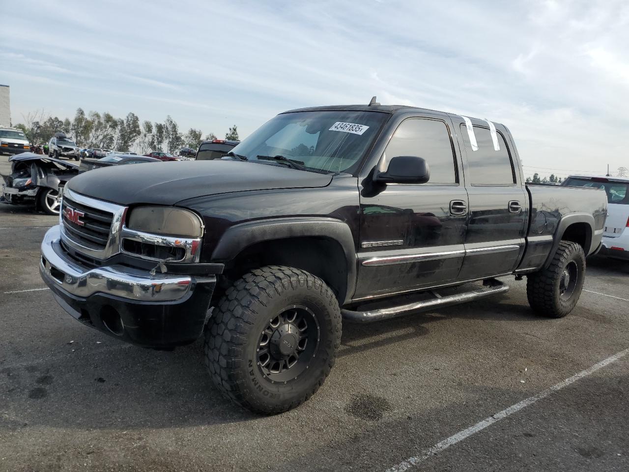 2006 GMC Sierra - Image 1