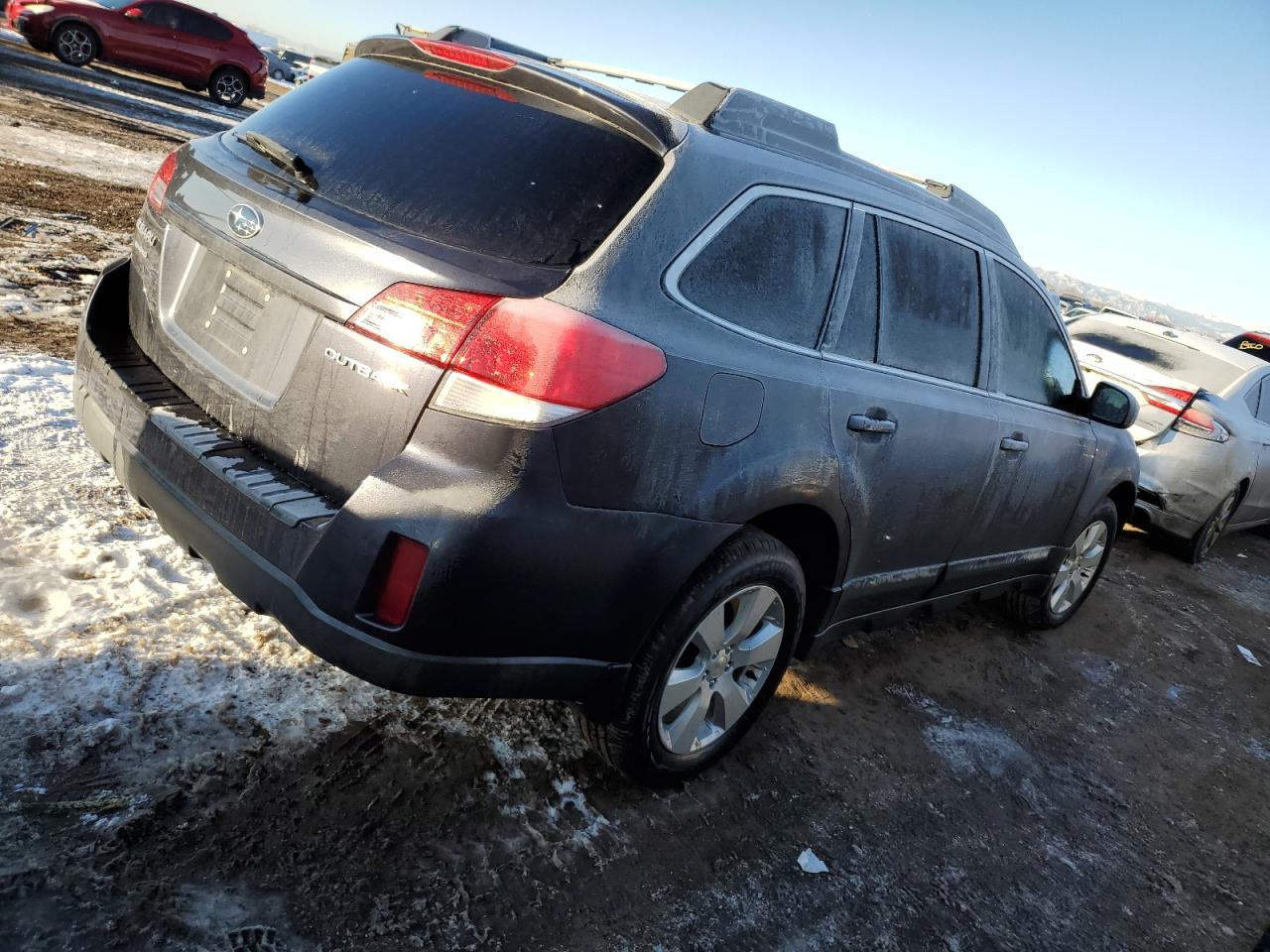 2010 Subaru Outback - Image 3