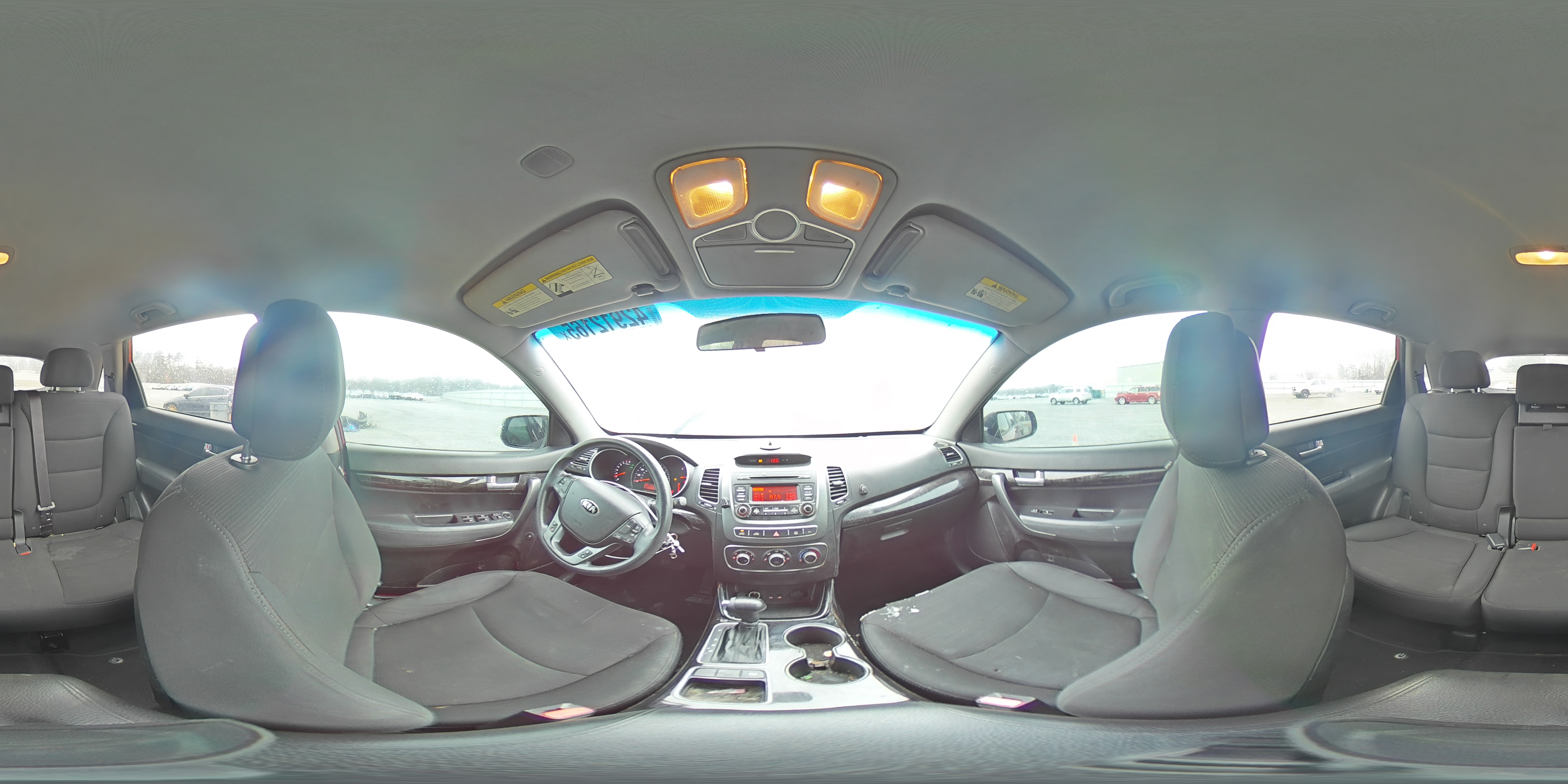 2014 Kia Sorento - Image 13