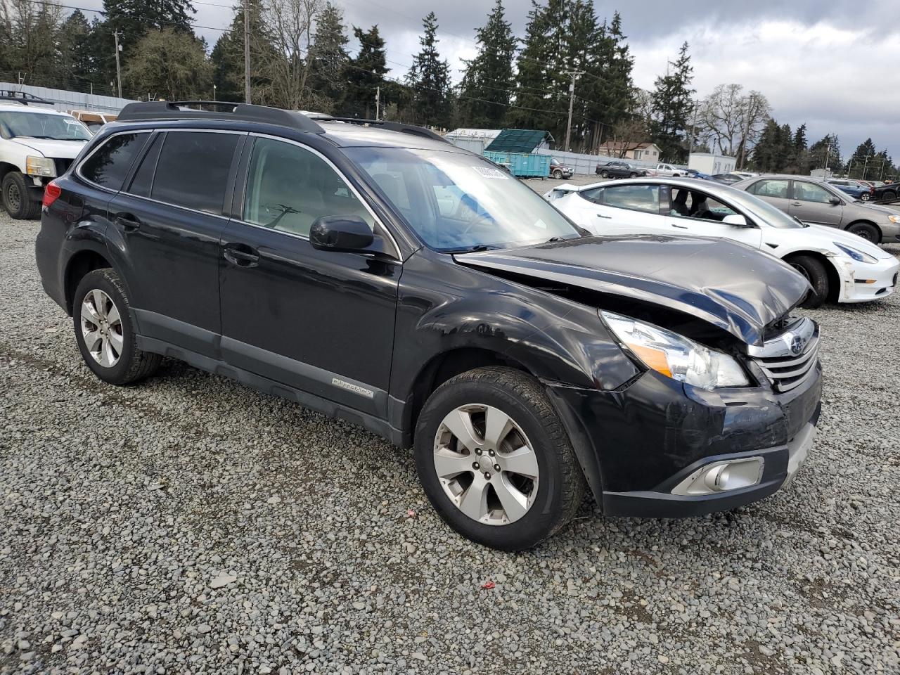 2010 Subaru Outback - Image 4