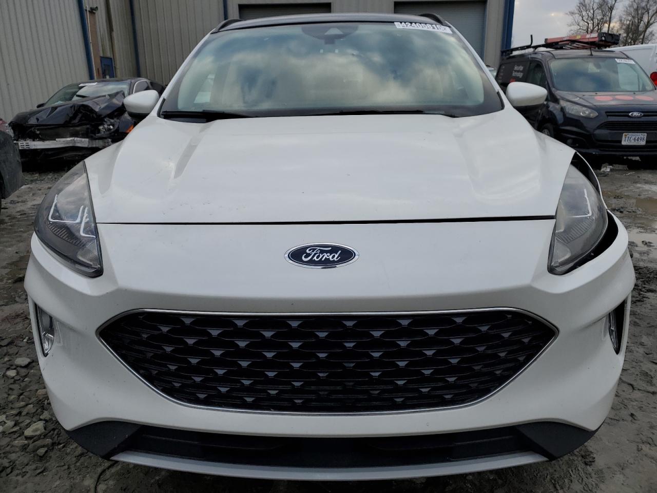 2020 Ford Escape - Image 5