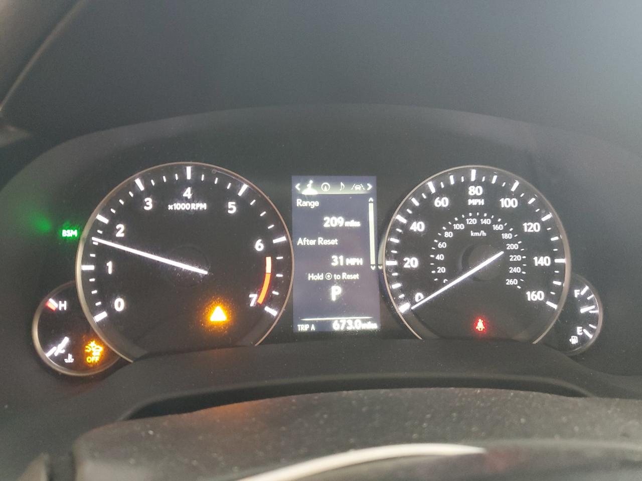 2022 Lexus RX - Image 9