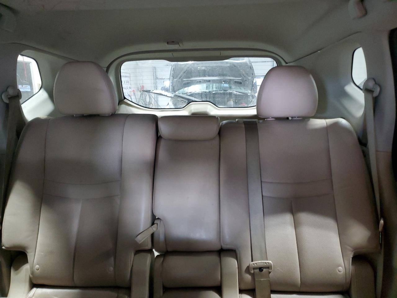 2014 Nissan Rogue - Image 10