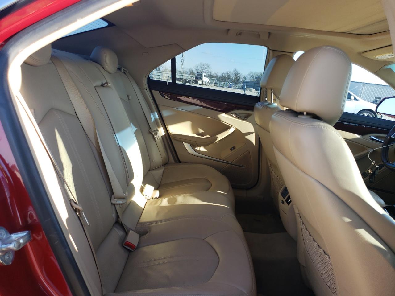 2010 Cadillac CTS - Image 10