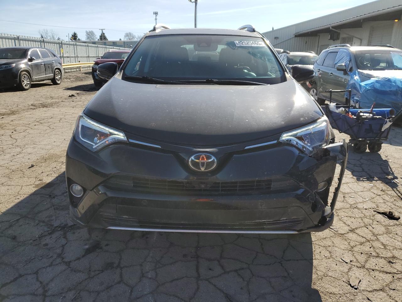 2016 Toyota RAV 4 - Image 5