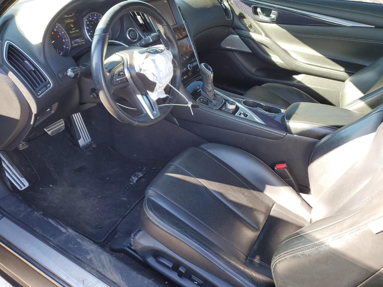 2017 Infiniti Q60 - Image 8