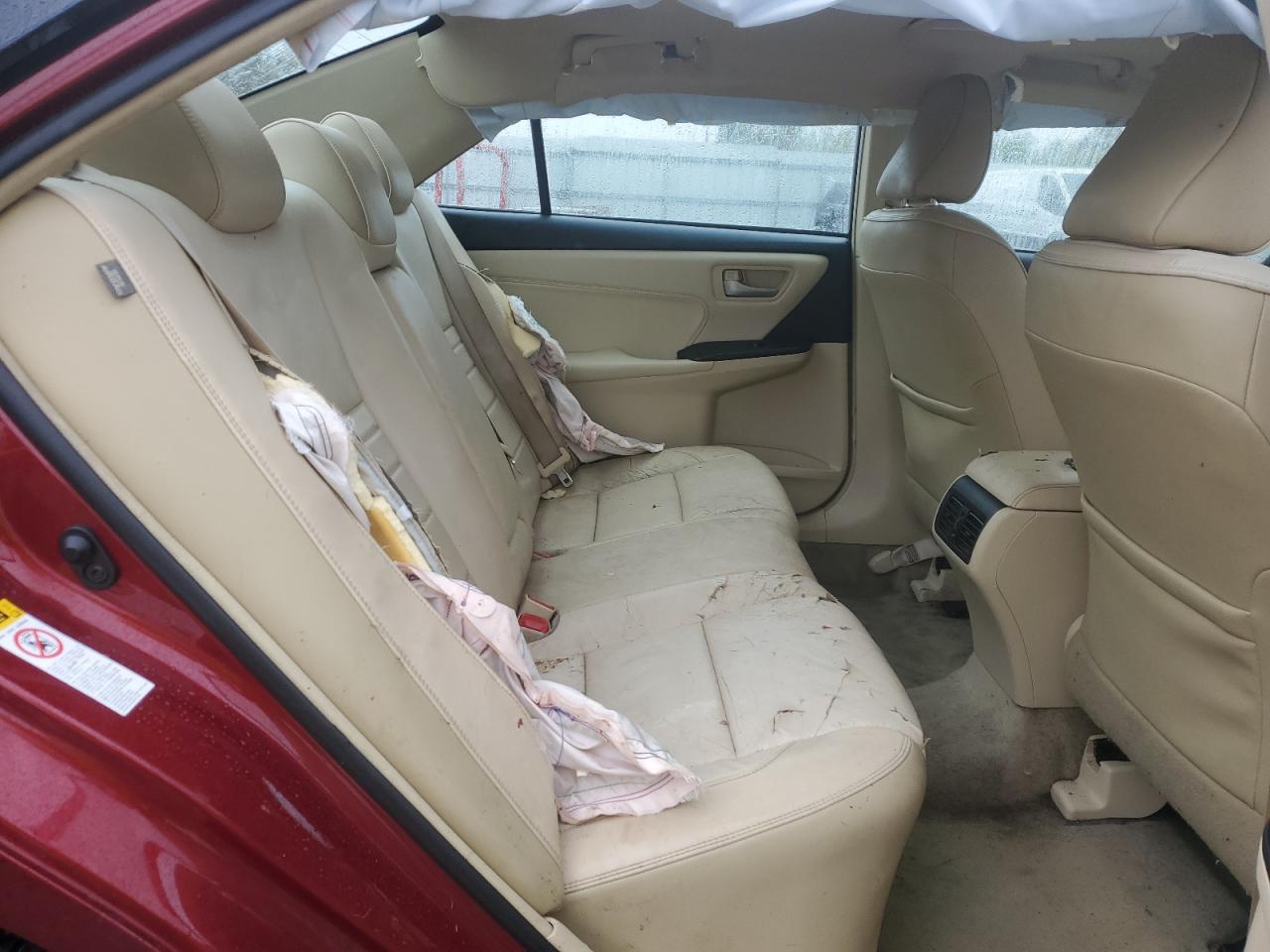 2017 Toyota Camry - Image 10