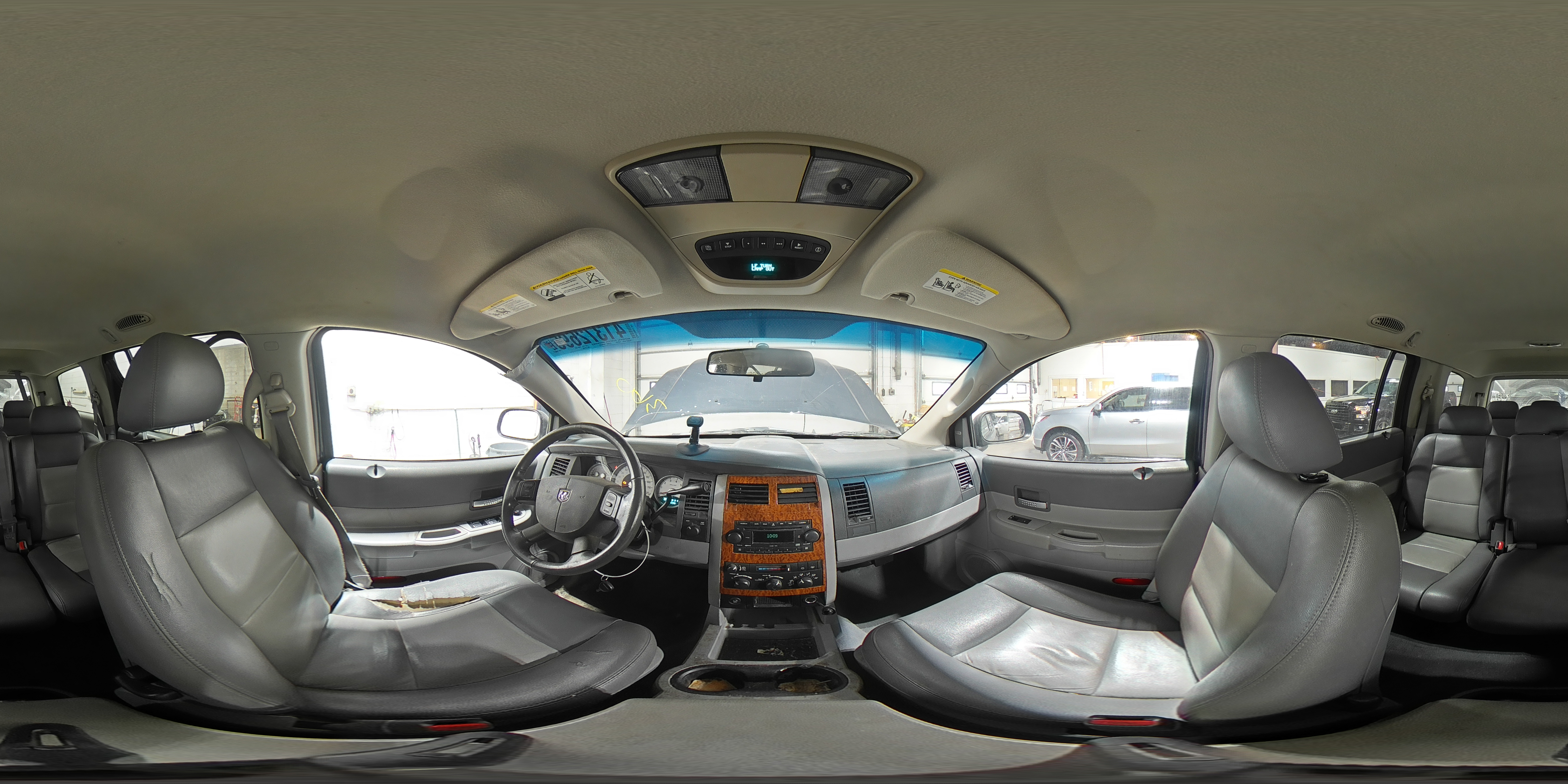 2007 Dodge Durango - Image 14