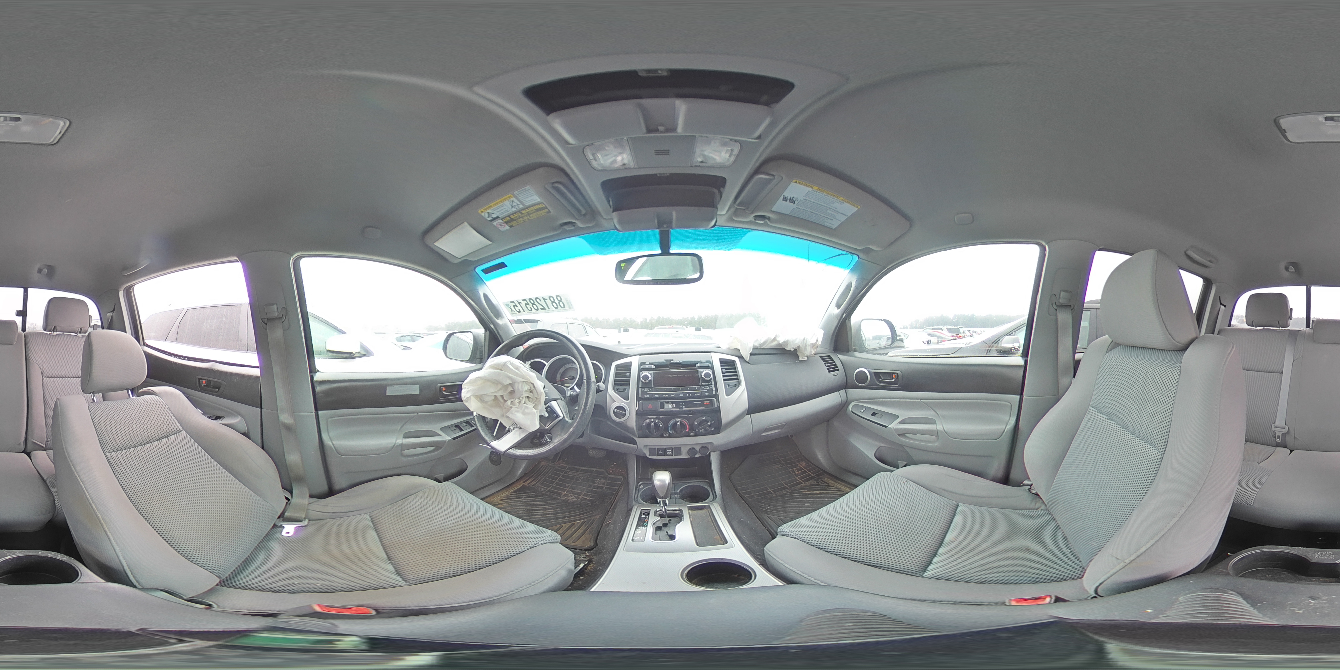 2012 Toyota Tacoma - Image 12