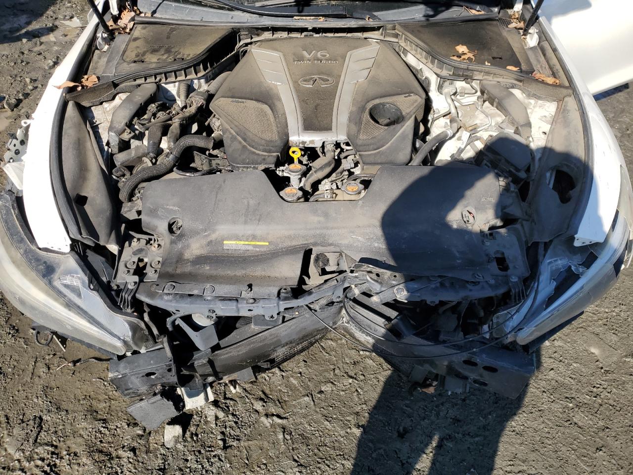 2016 Infiniti Q50 - Image 11