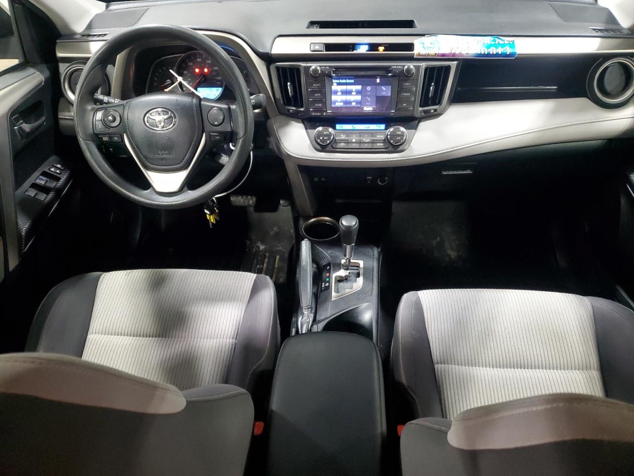 2014 Toyota RAV 4 - Image 8