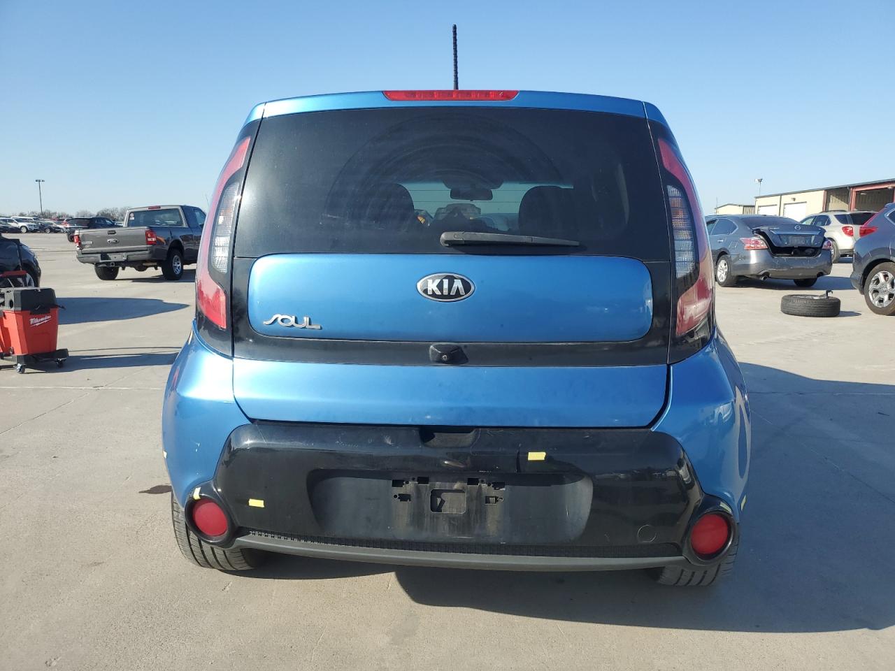 VIN KNDJP3A55G7334635 2016 KIA SOUL no.6