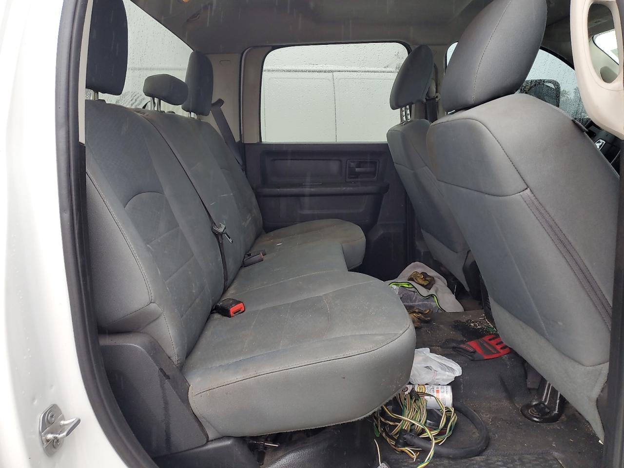 2017 RAM 3500 - Image 6