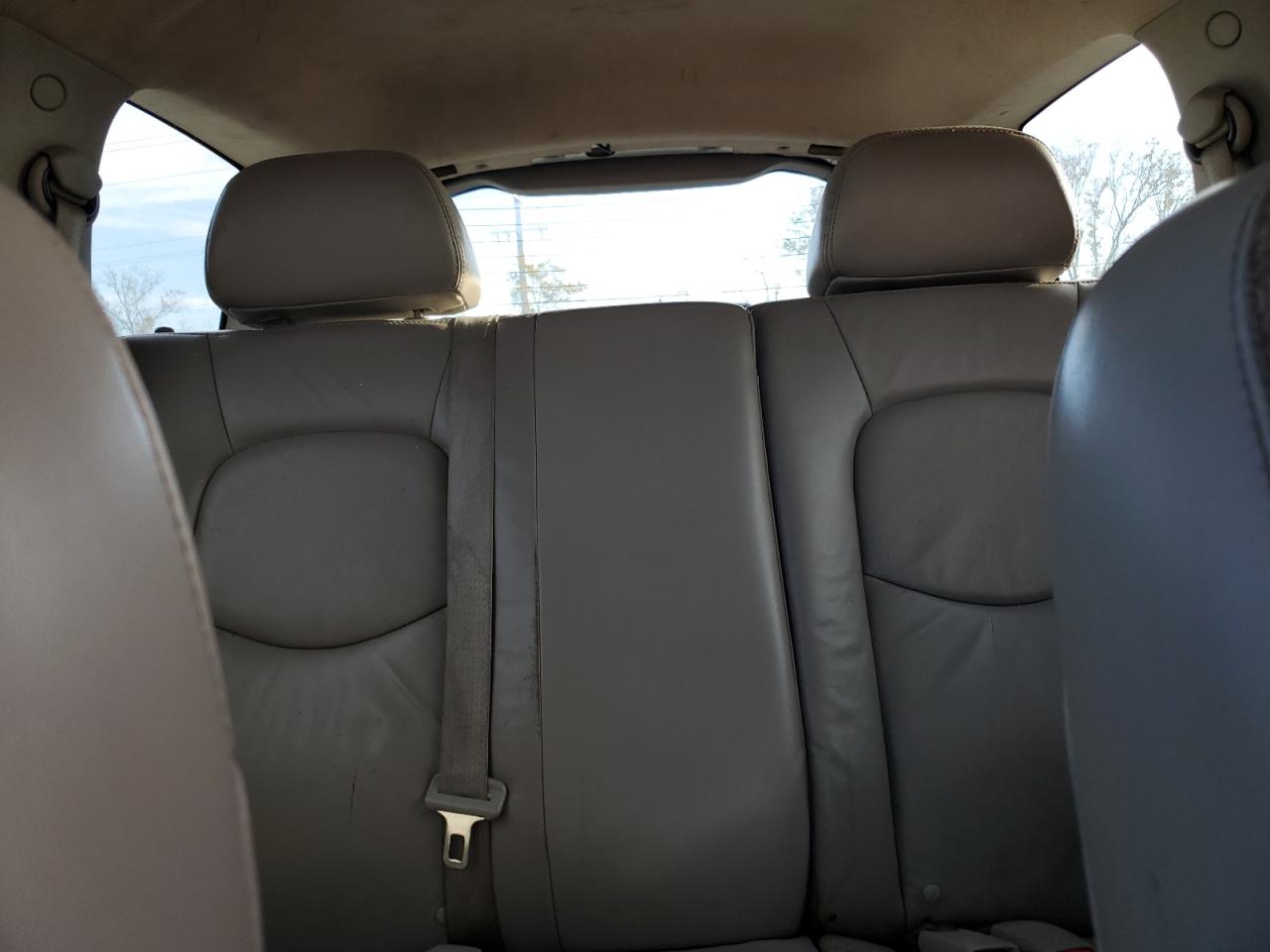 2008 Chevrolet HHR - Image 10