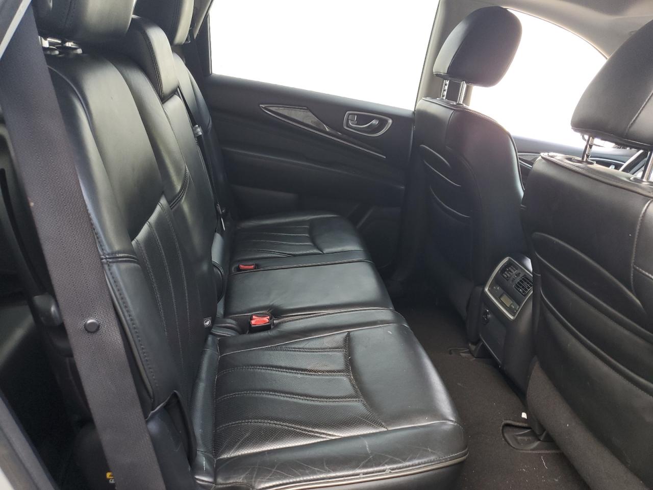 2015 Infiniti QX60 - Image 11