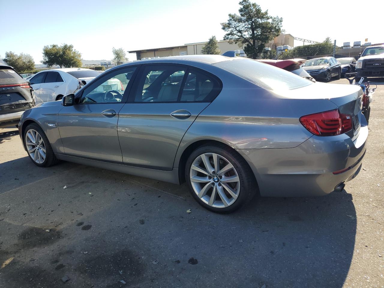 2012 BMW 5er - Image 2
