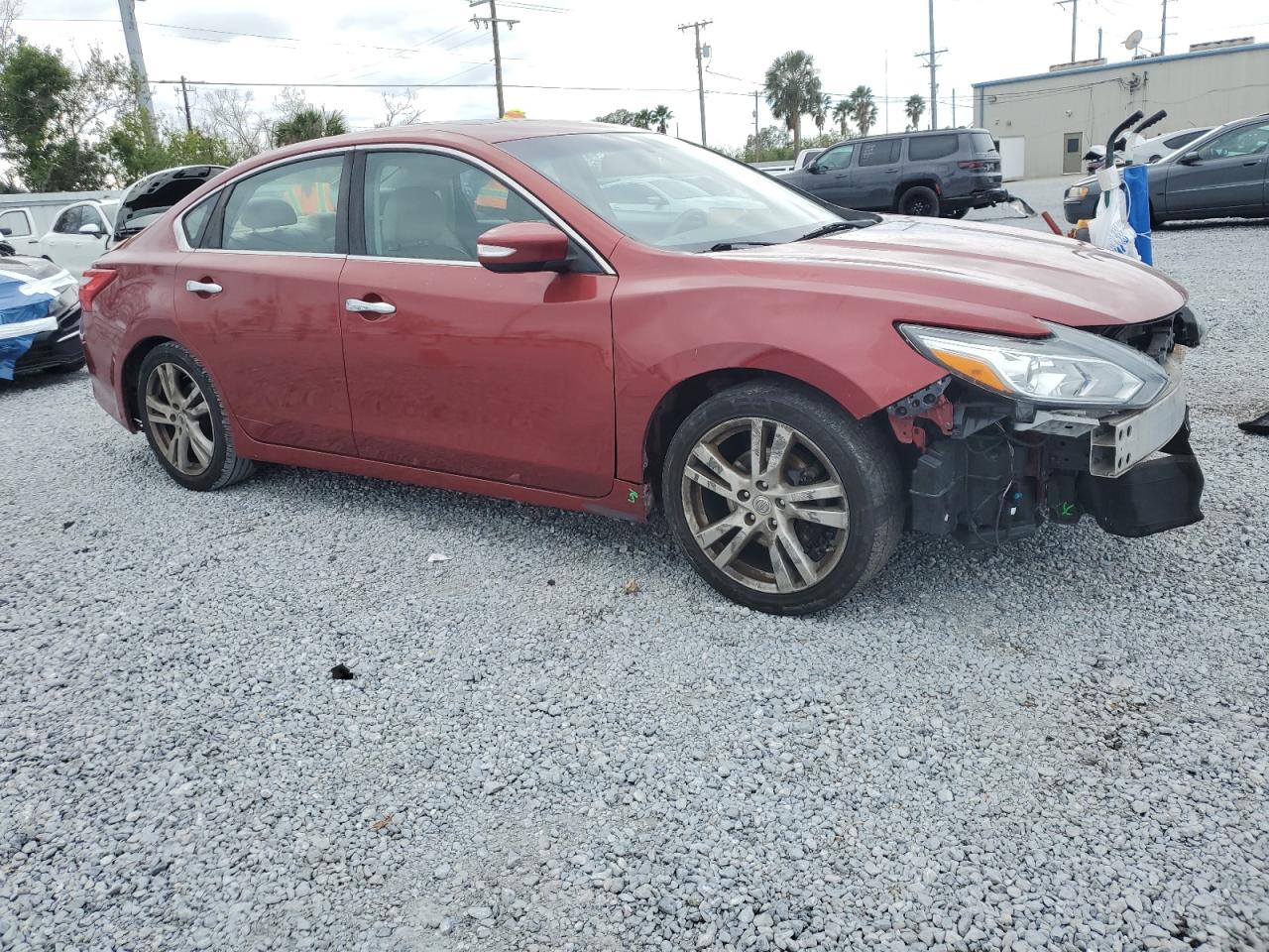 2016 Nissan Altima - Image 4