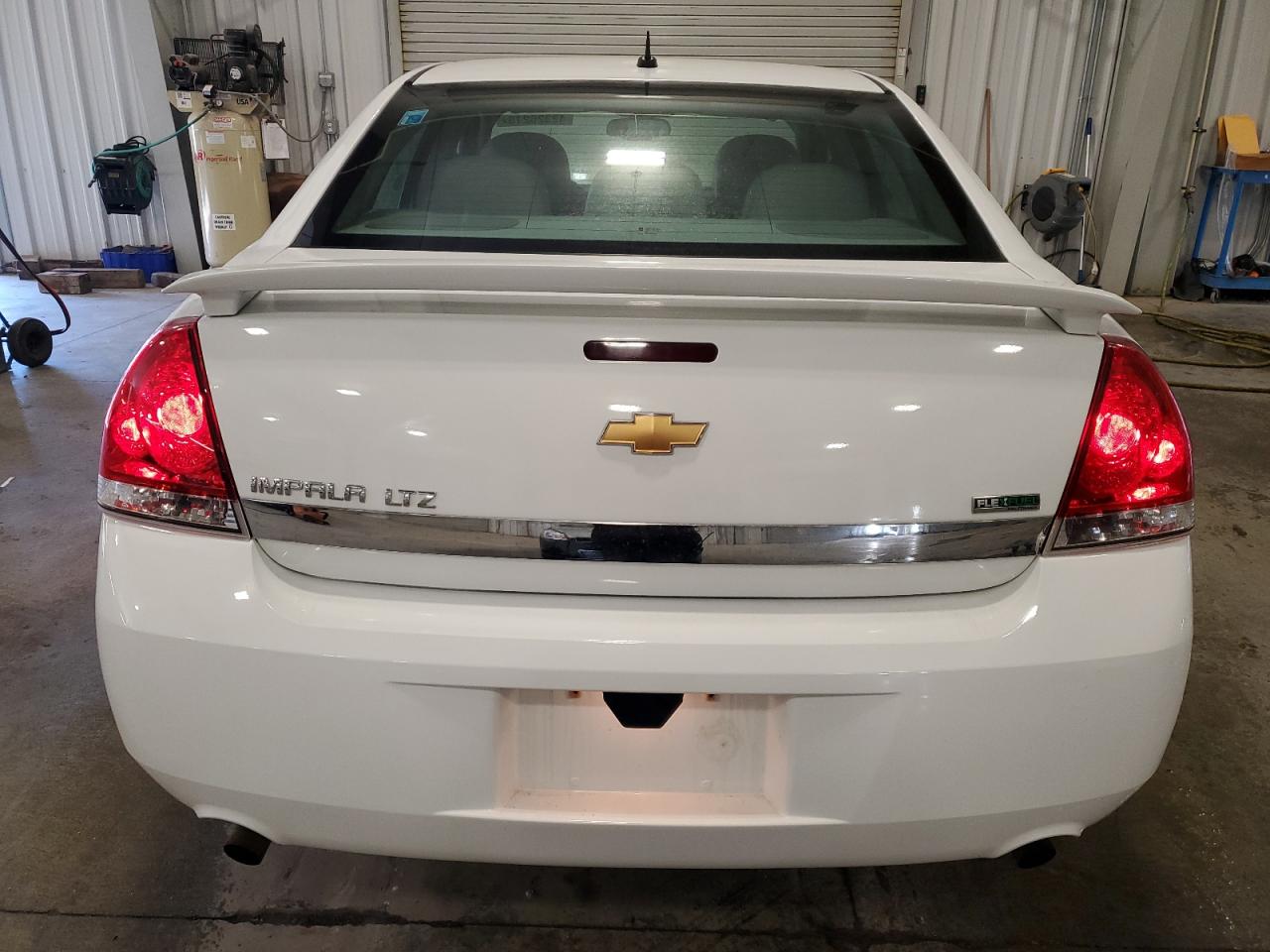 2011 Chevrolet Impala - Image 6