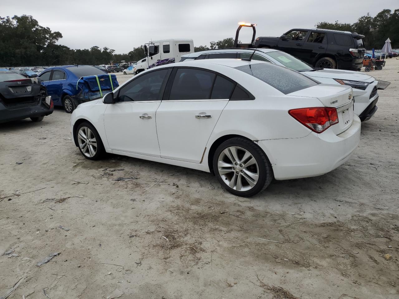 VIN 1G1PG5SB9E7334296 2014 CHEVROLET CRUZE no.2