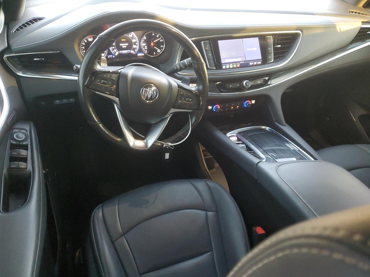 2022 Buick Enclave - Image 8