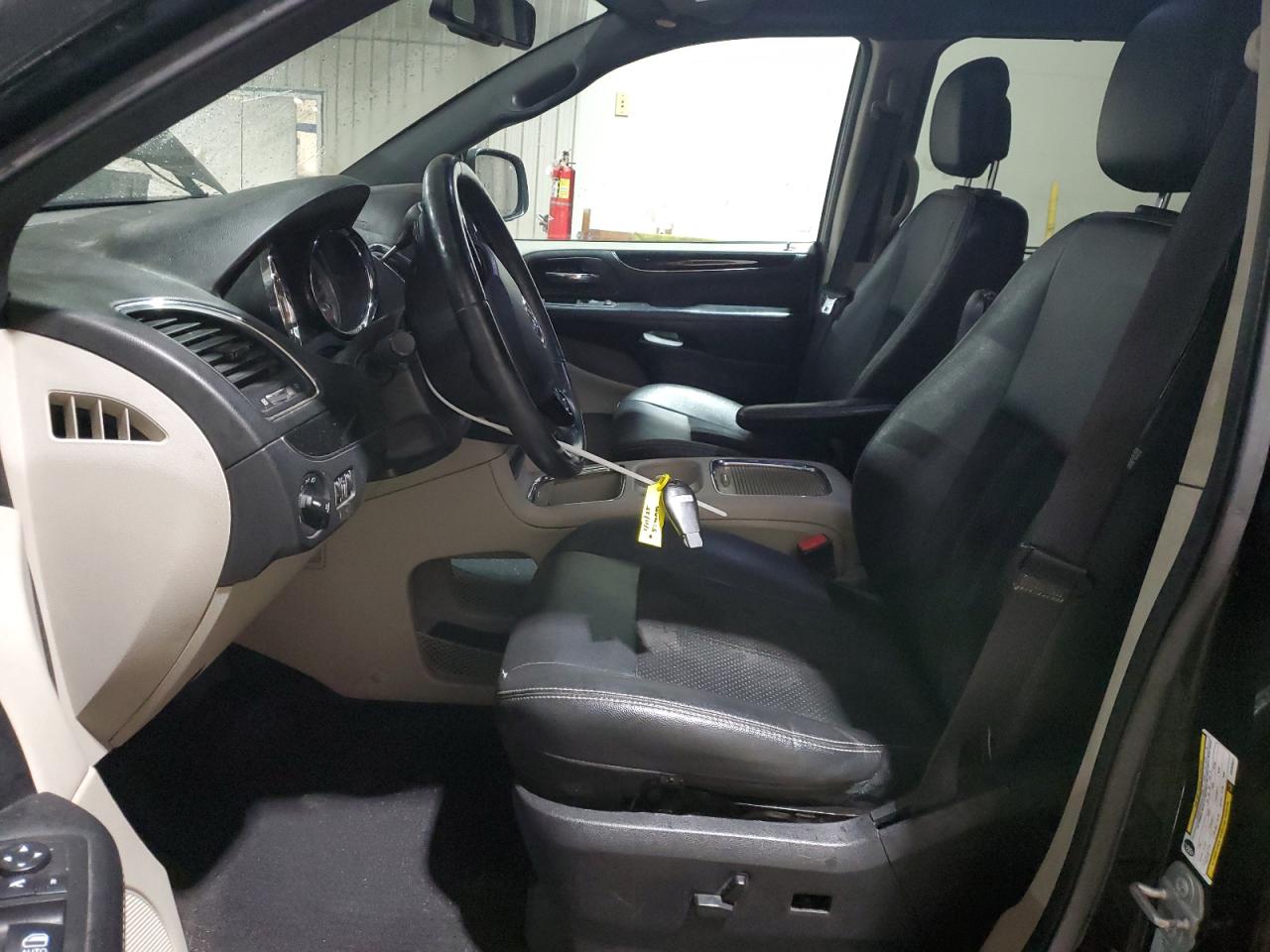 2016 Dodge Caravan - Image 7