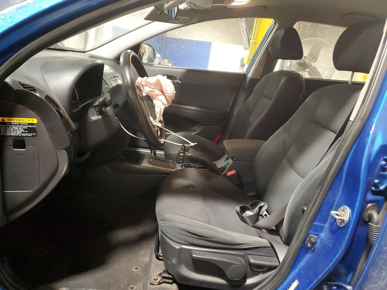 2010 Hyundai Elantra - Image 7
