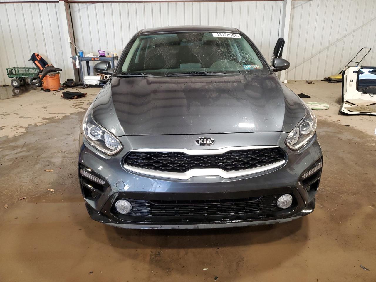 2020 Kia Forte - Image 5