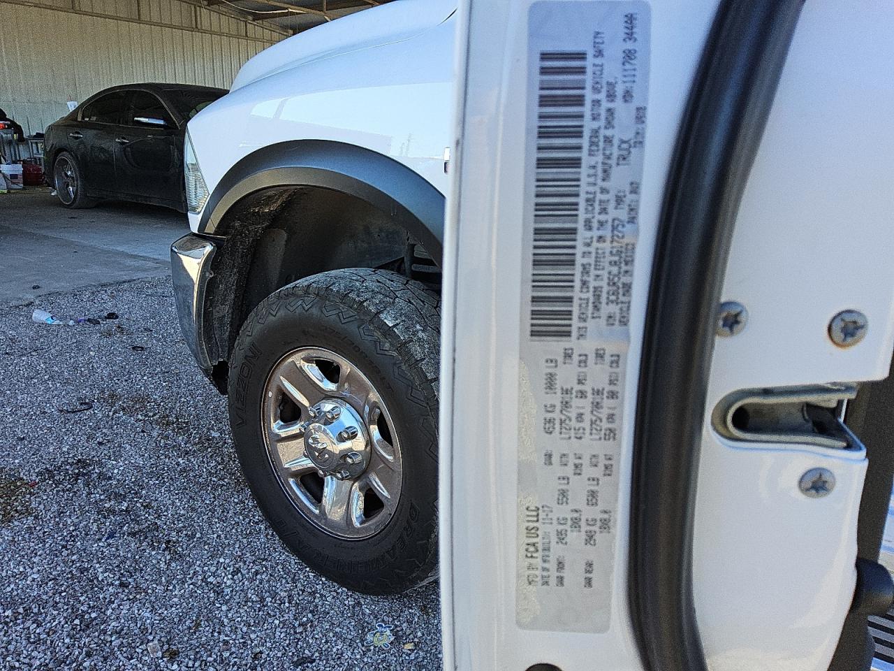 2018 RAM 2500 - Image 12