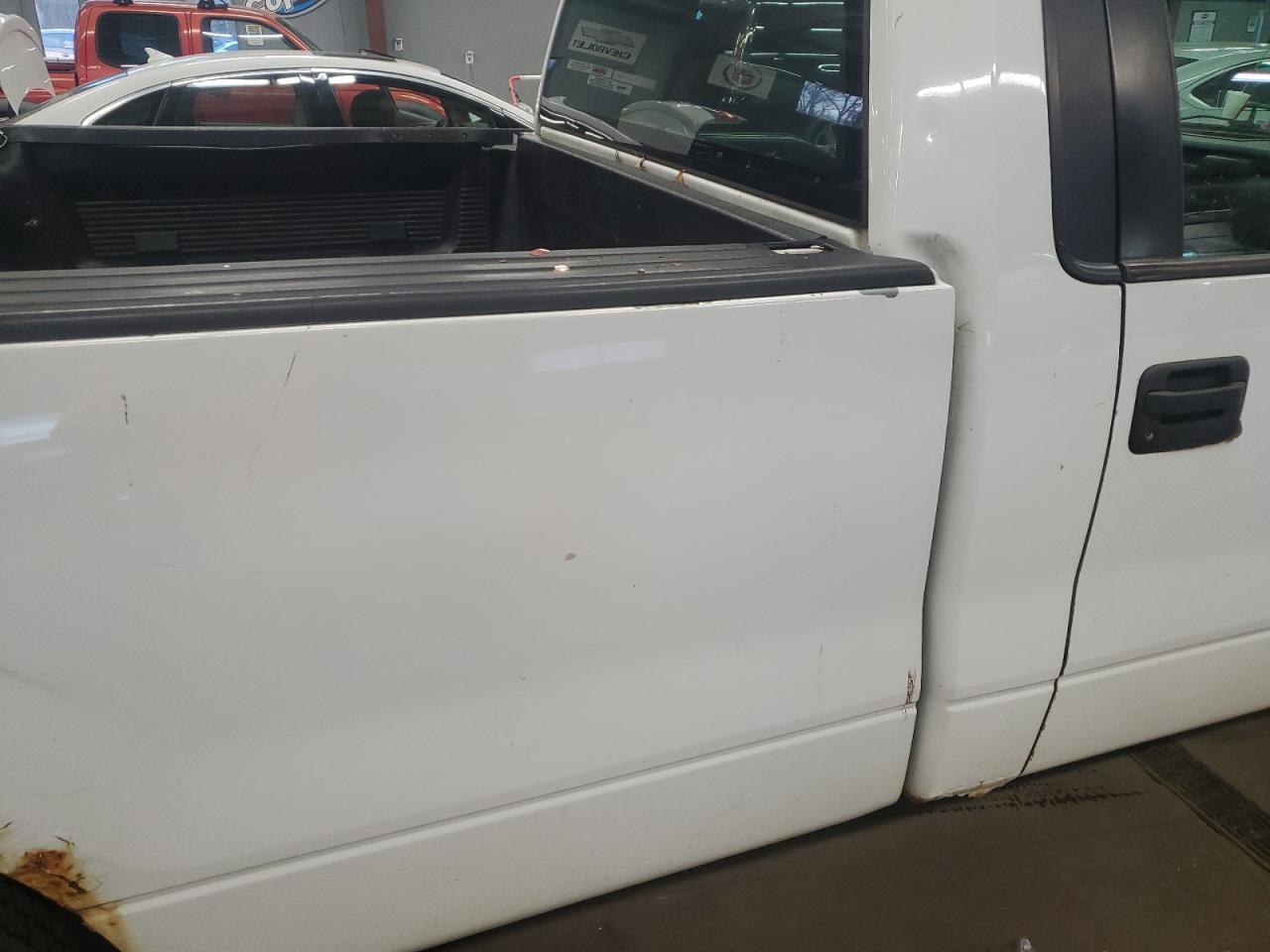 2011 Ford F-150 - Image 10