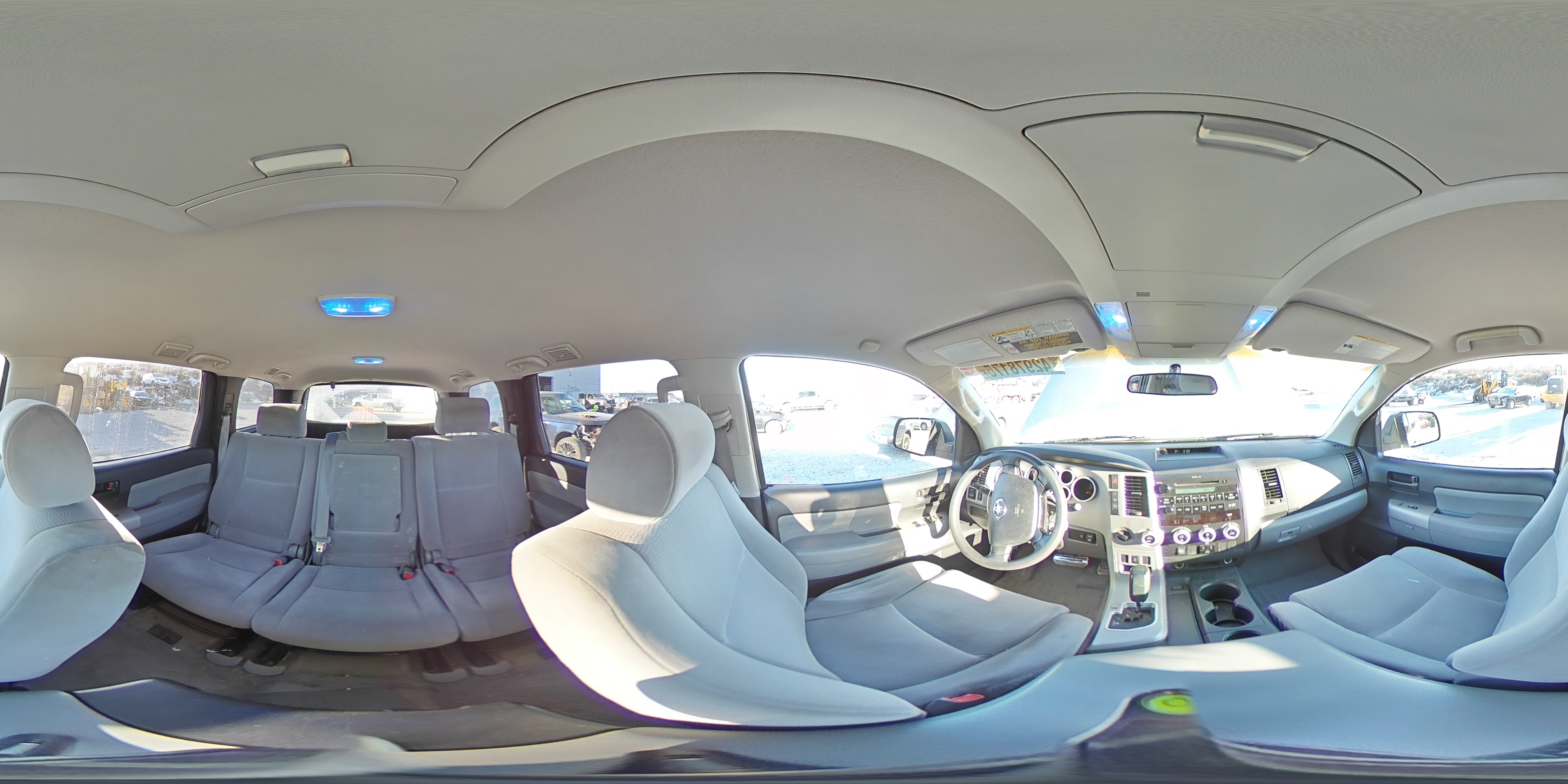 2009 Toyota Sequoia - Image 14