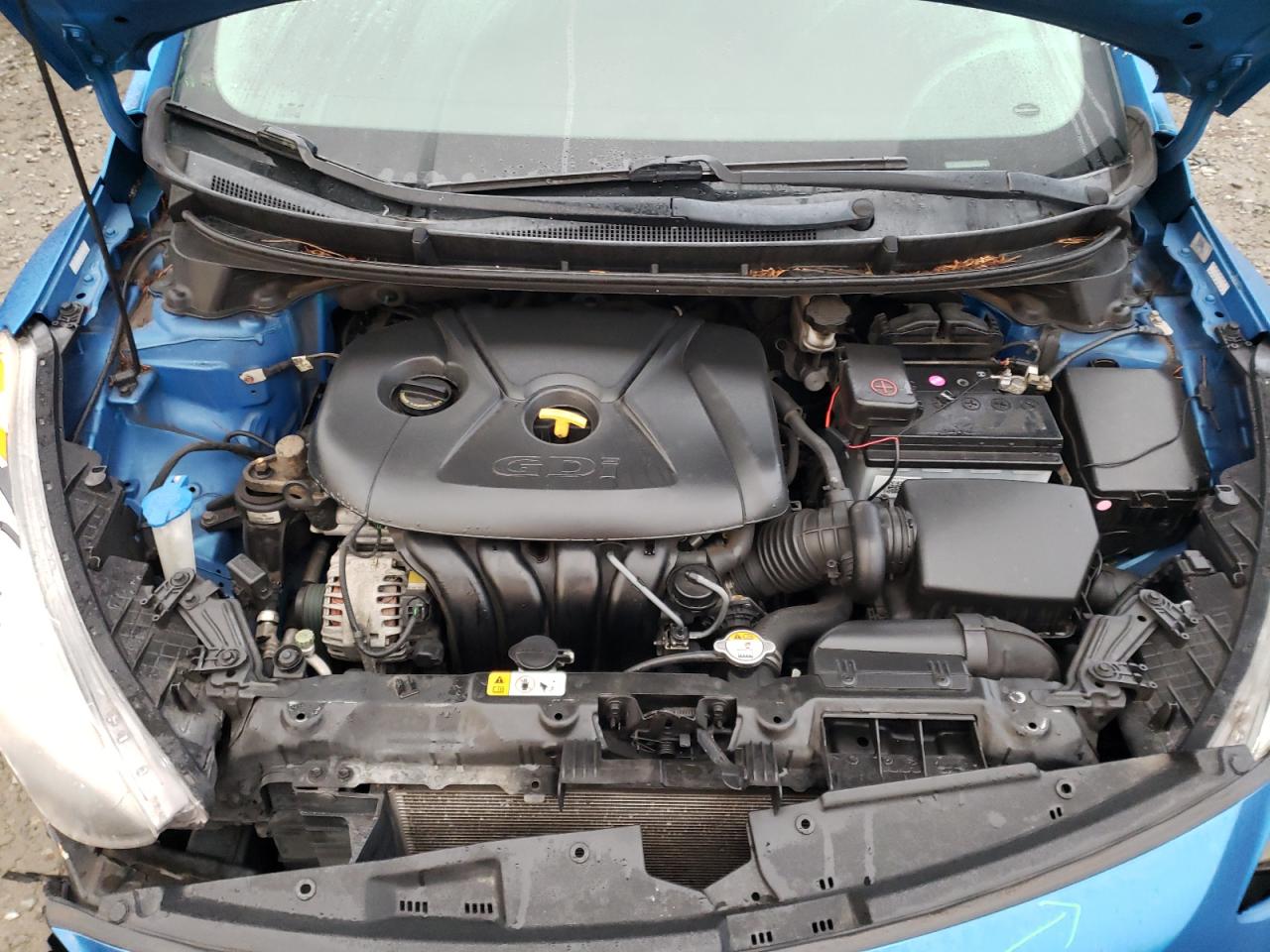 2017 Hyundai Elantra - Image 11