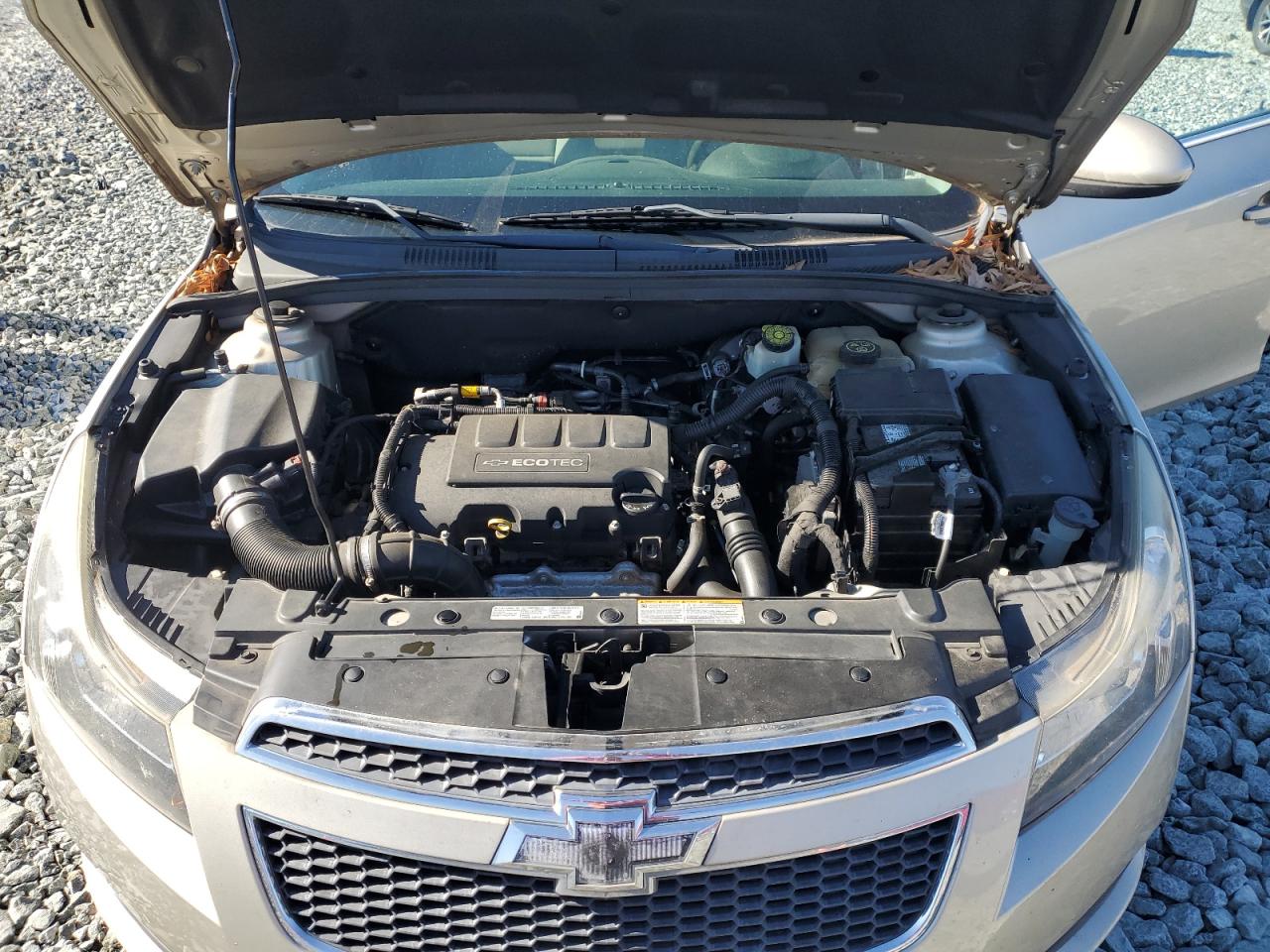 2014 Chevrolet Cruze - Image 11