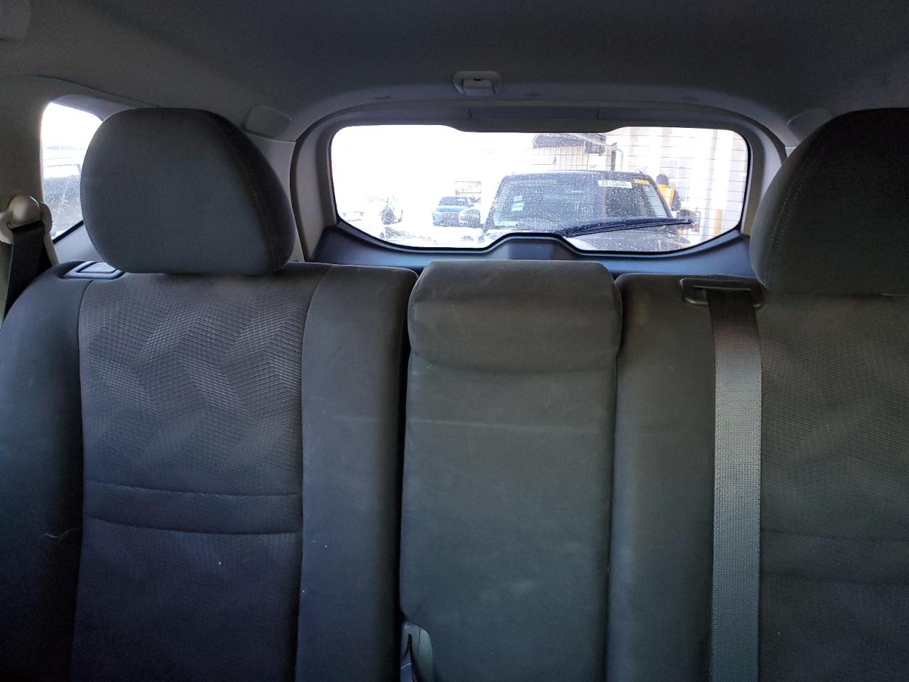 2015 Nissan Rogue - Image 10